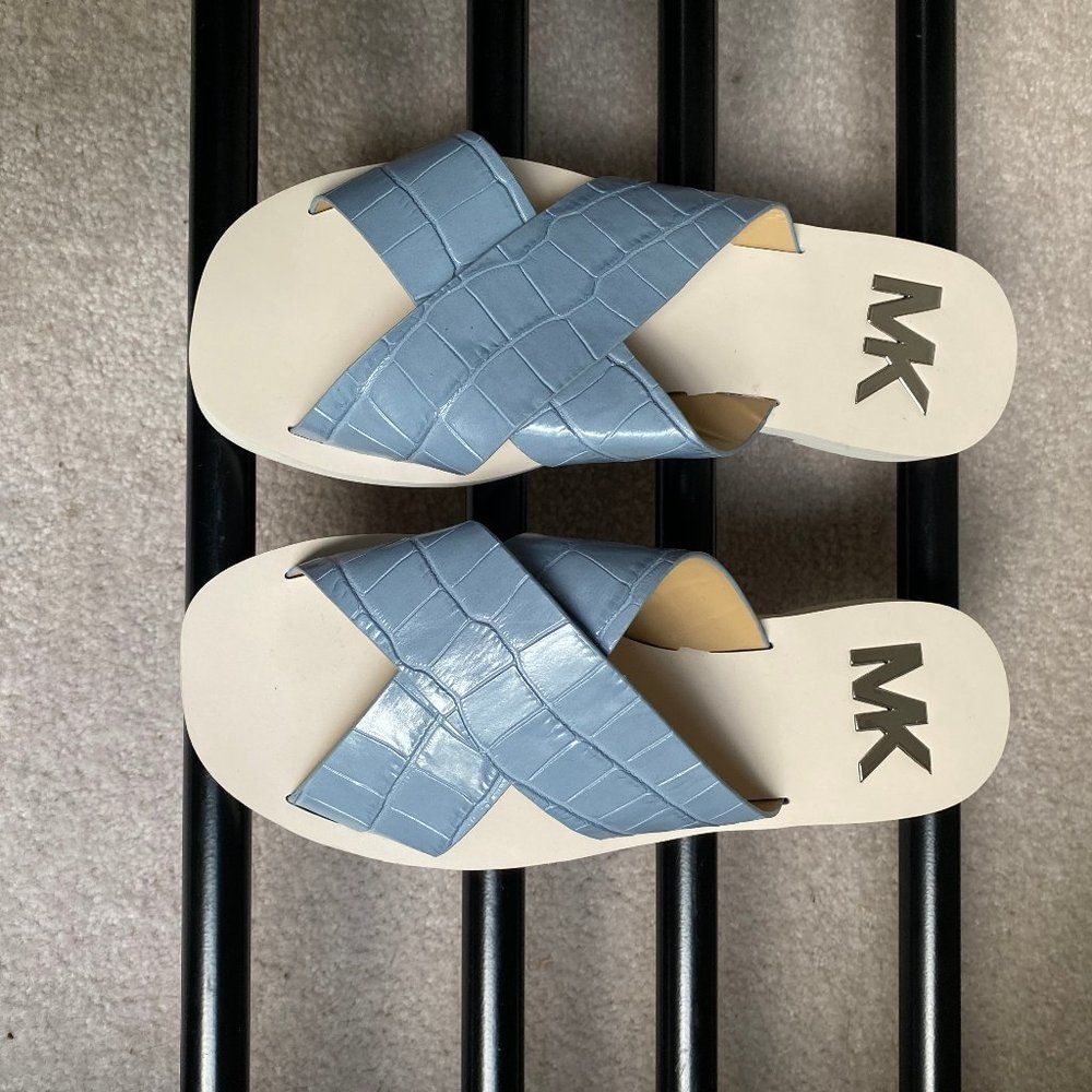 MICHAEL KORS Women Glenda Leather Slide Sandals - NEW NWOB - Picture 2 of 8